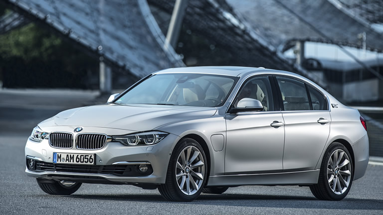 Bmw 330e 2015 2018 Price And Specifications Ev Database