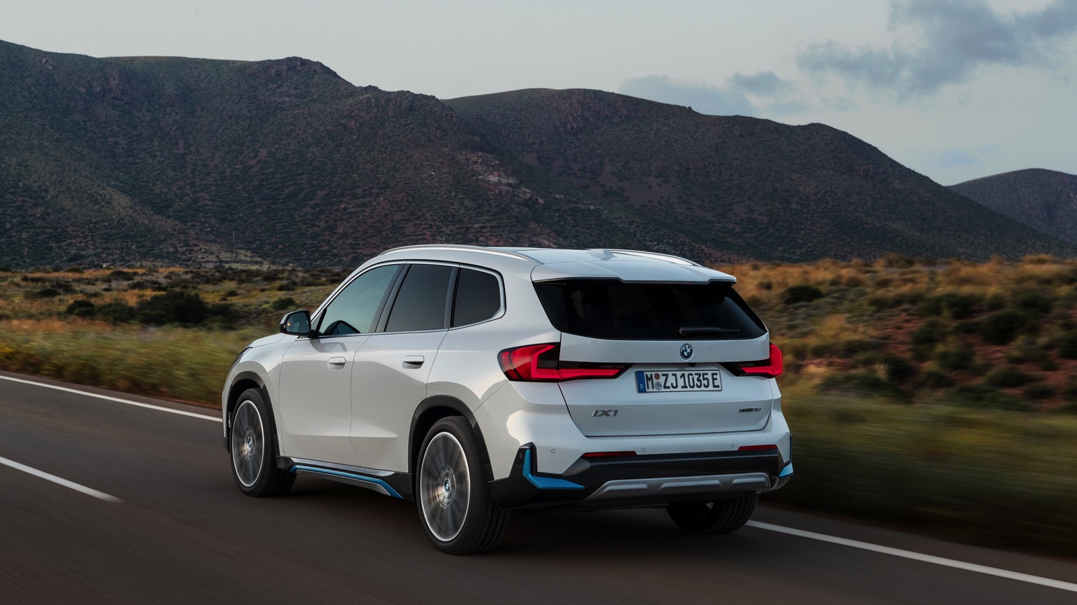 BMW IX1 XDrive30 MY26 2026 Price And Specifications EV Database BMW IX1 XDrive30 MY26 2026 Price And Specifications EV Database