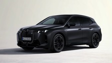 BMW iX M70 xDrive