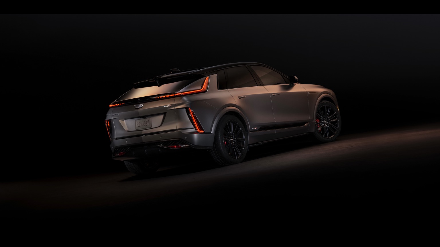 Cadillac LYRIQ-V LYRIQ-V (06-2025) gallery image