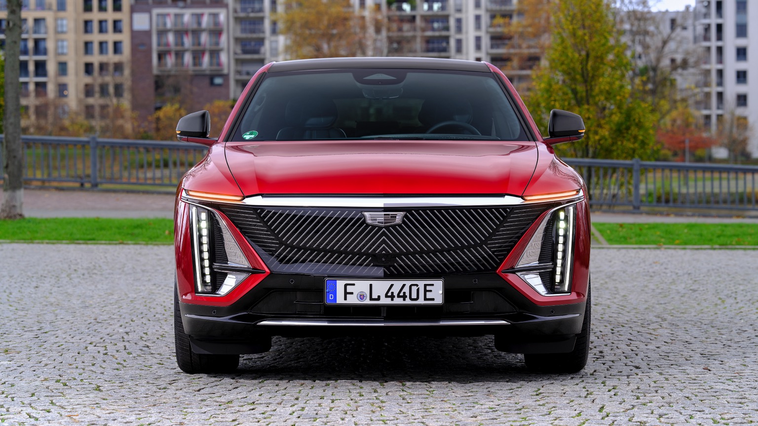 Cadillac Lyriq 600 E4 (2024-2025) price and specifications - EV Database