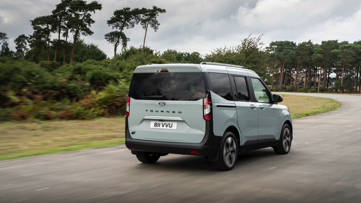Ford E Tourneo Courier 2025 2026 Price And Specifications EV Database Ford E Tourneo Courier 2025 2026 Price And Specifications EV Database