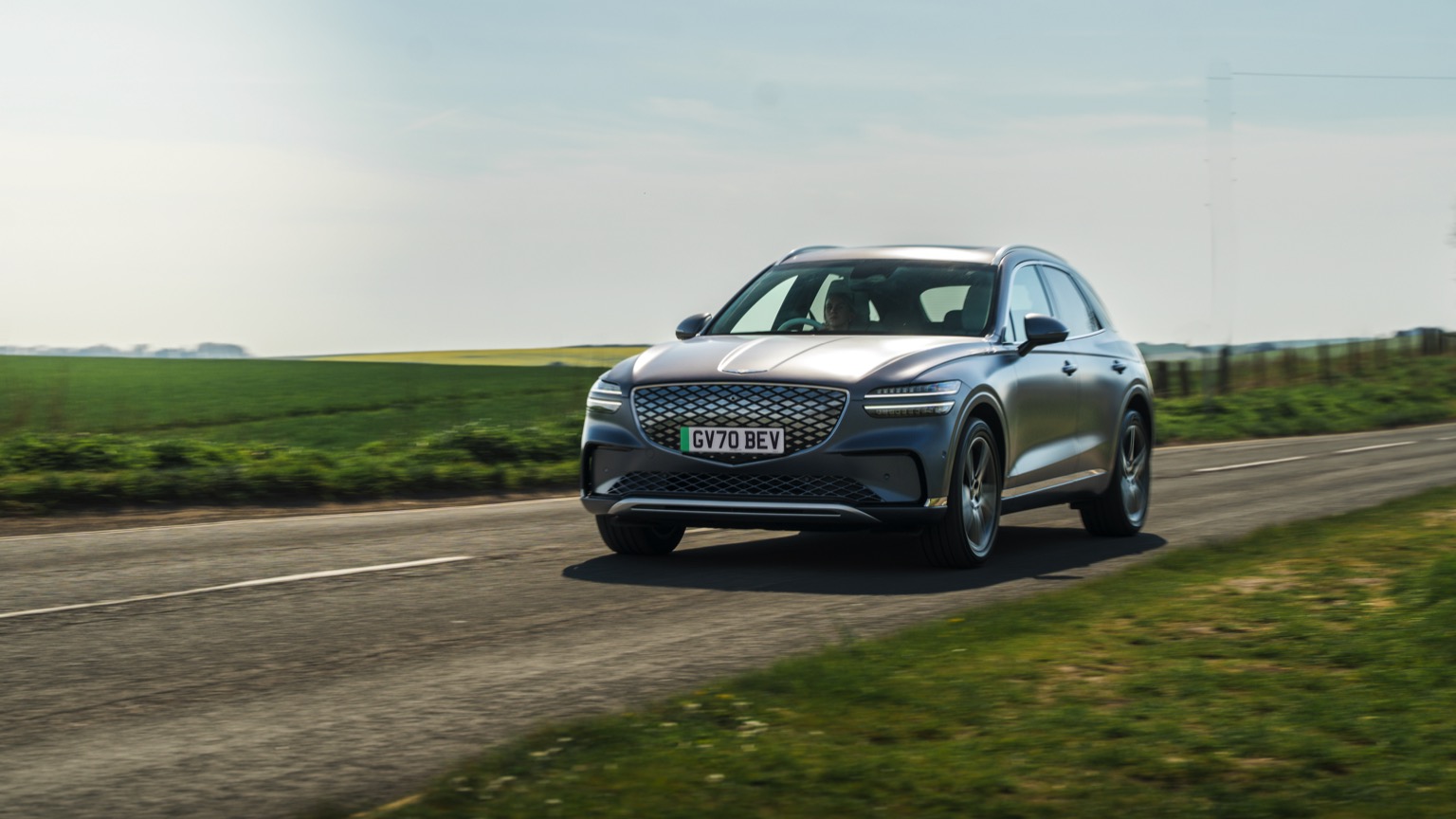 Genesis GV70 Electrified (06-2025) gallery image