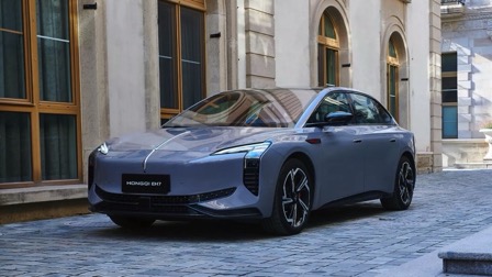 Hongqi EH7 85 kWh AWD 2025