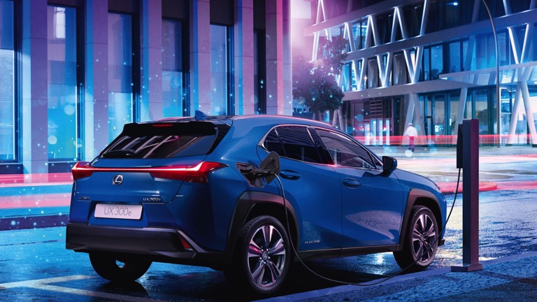 Lexus Ux 300e Price And Specifications Ev Database