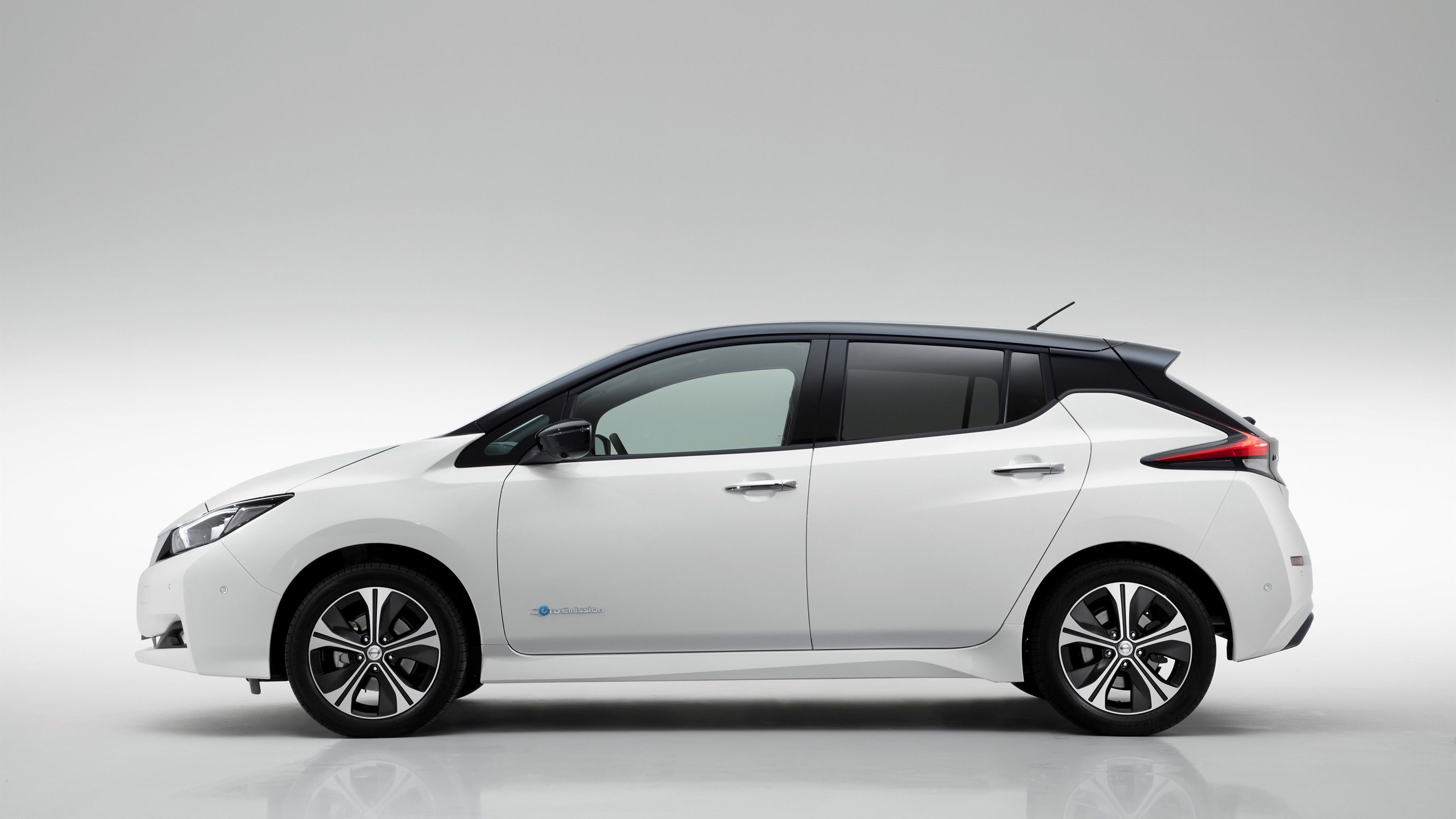 Nissan leaf e+ deals acenta