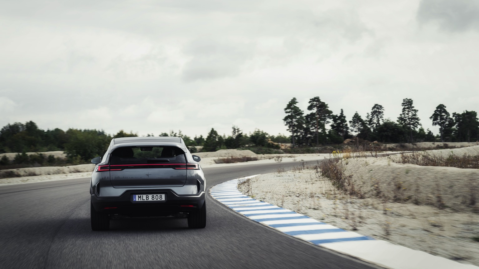 Polestar 3 Performance (10-2025) gallery image