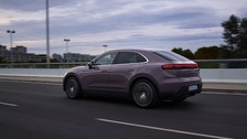 World premiere: Porsche takes the all-electric 2024 Macan to a new level -  Porsche Newsroom USA