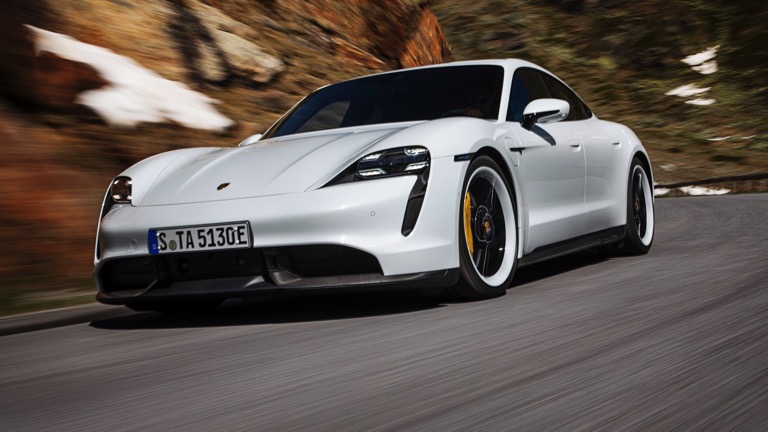 Porsche taycan deals 4s battery range