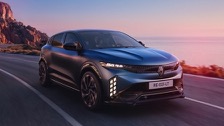 Renault Megane E-Tech 67 kWh 220ps
