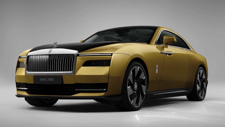 Rolls Royce 2023: The Pinnacle of Luxury and Engineering Excellence
