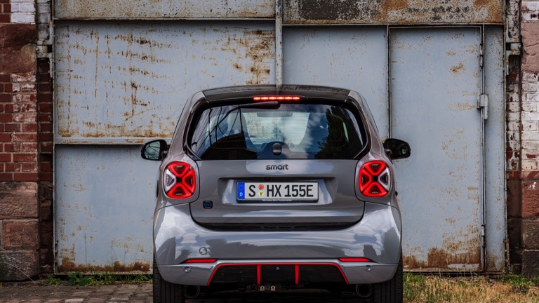 Smart EQ fortwo coupe price and specifications - EV Database