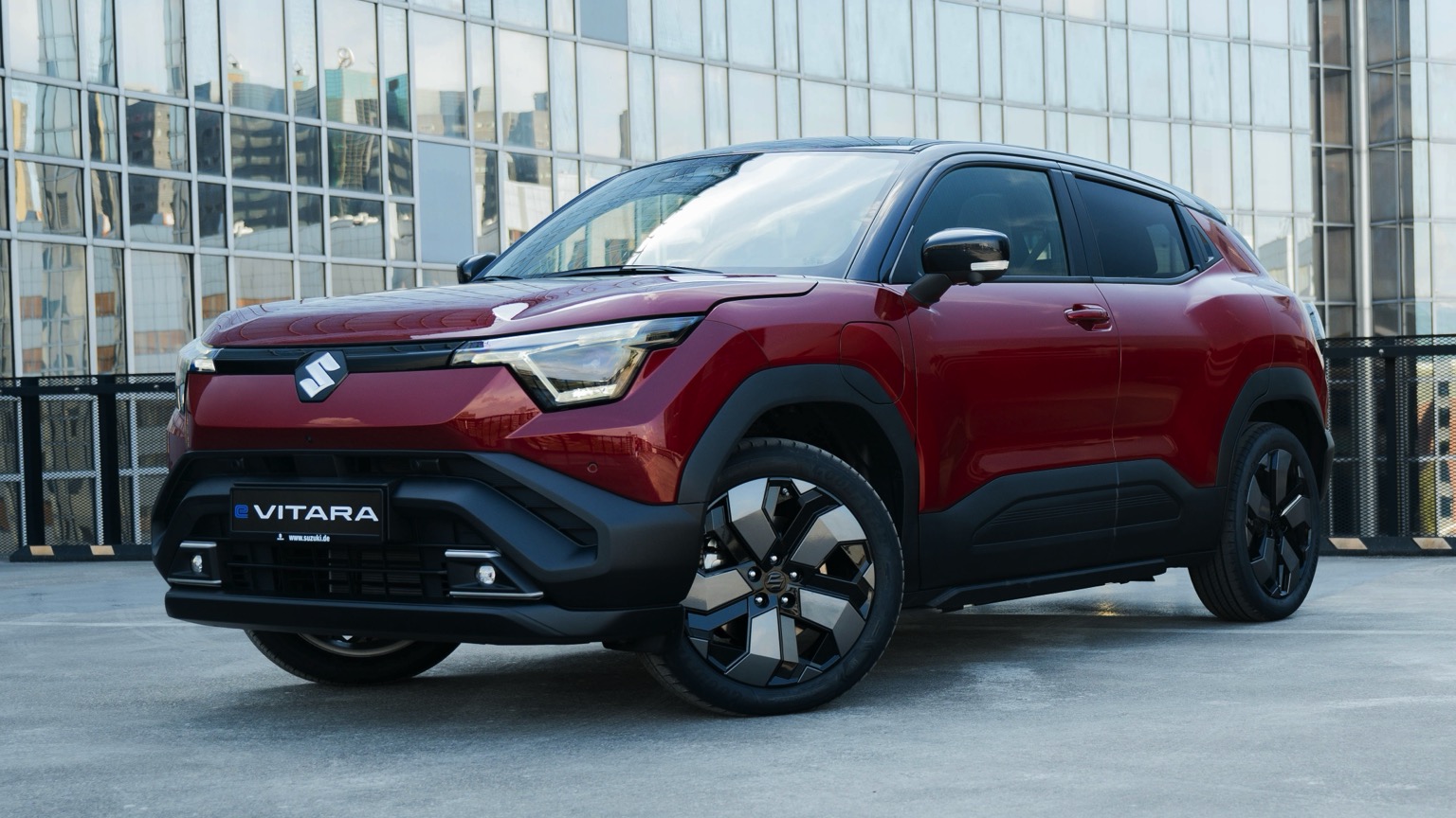 Suzuki e VITARA 61 kWh 4WD AllGrip