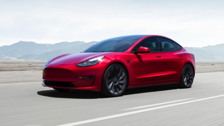 2021 tesla model 3 standard range plus fog lights