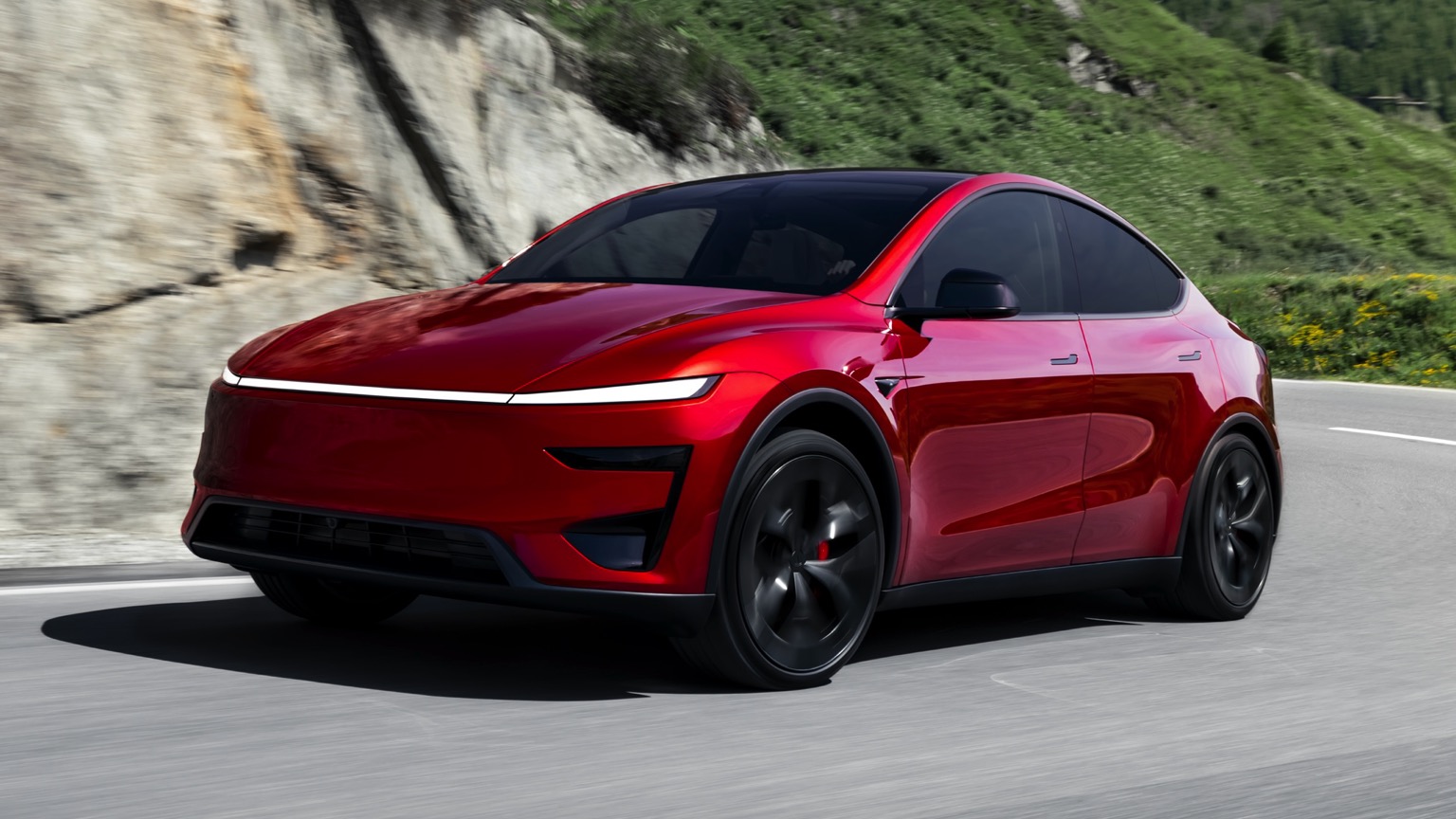 Tesla Model Y Performance (08-2025) gallery image