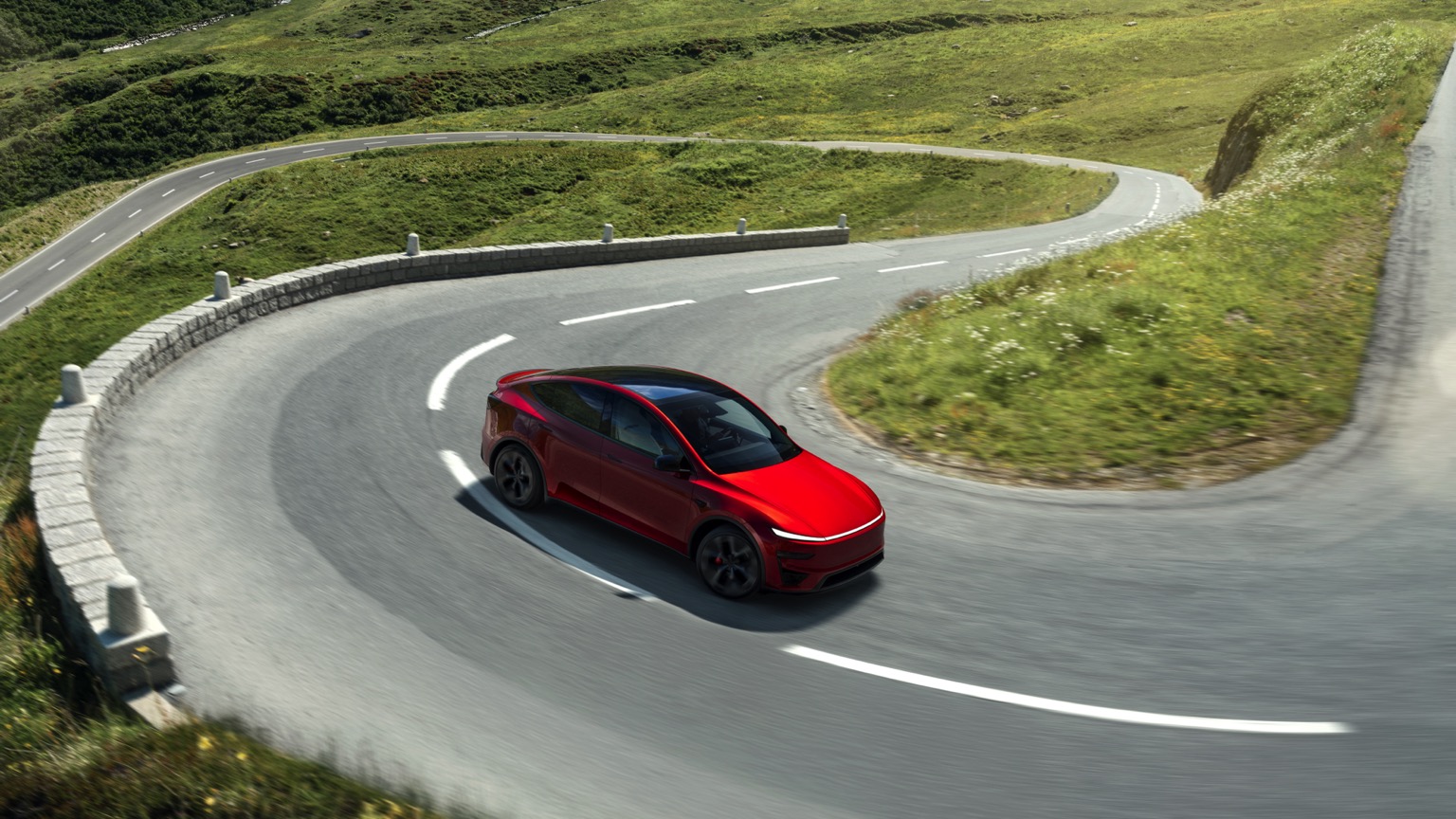 Tesla Model Y Performance (08-2025) gallery image