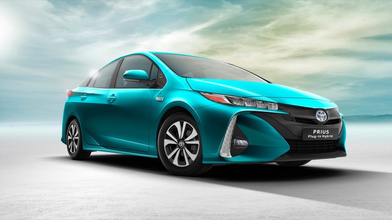 Toyota Prius Plug In Hybrid 2017 2019 Price And Specifications
