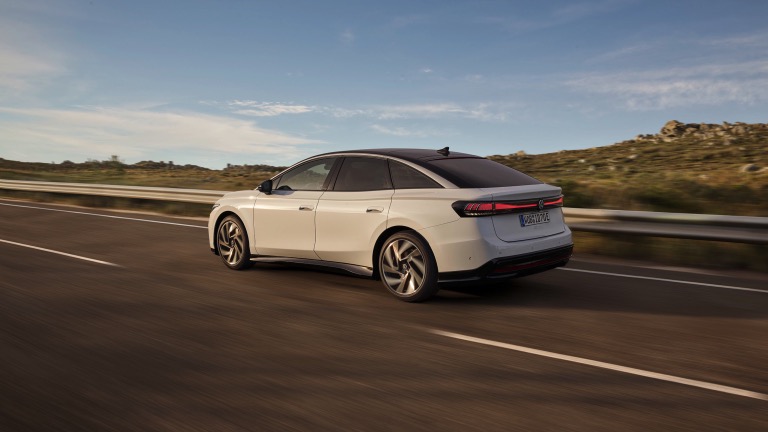 Volkswagen ID.7 Pro (2023-2024) price and specifications - EV Database