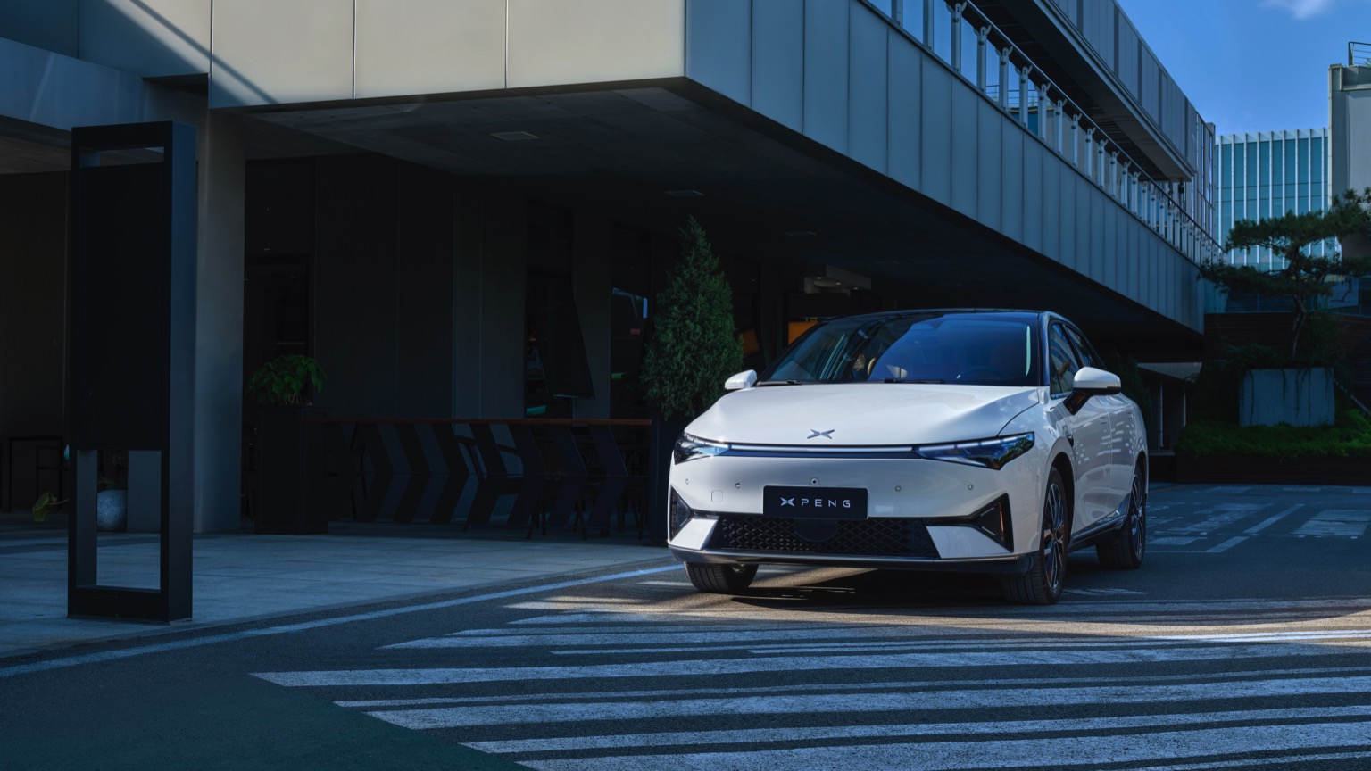 xpeng-p5-price-and-specifications-ev-database